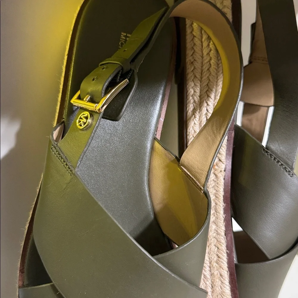 MICHAEL KORS - Picture 3 of 5